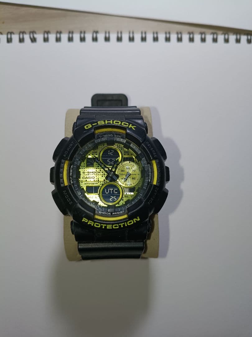 CASIO G-SHOCK Black and Yellow Watch