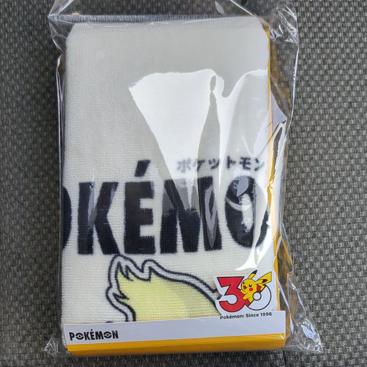 ポケモン 30周年記念 フェイスタオル イーブイ 進化 新品