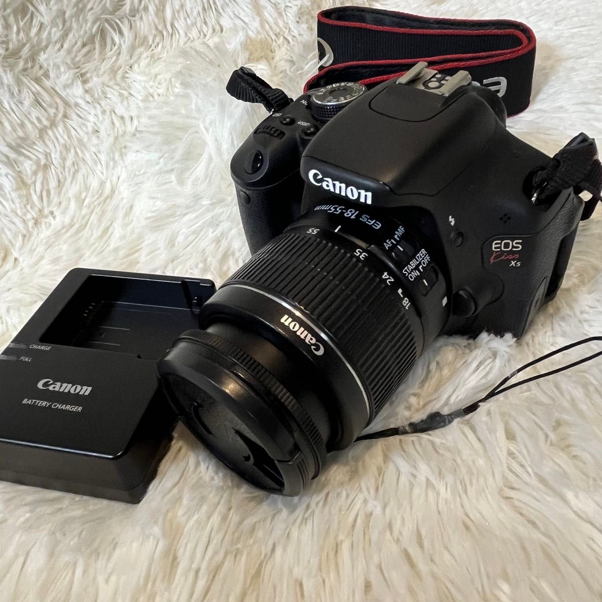 佳能 EOS Kiss X5 数码单反相机 EF-S 18-55mm 镜头套装 二手瑕疵品