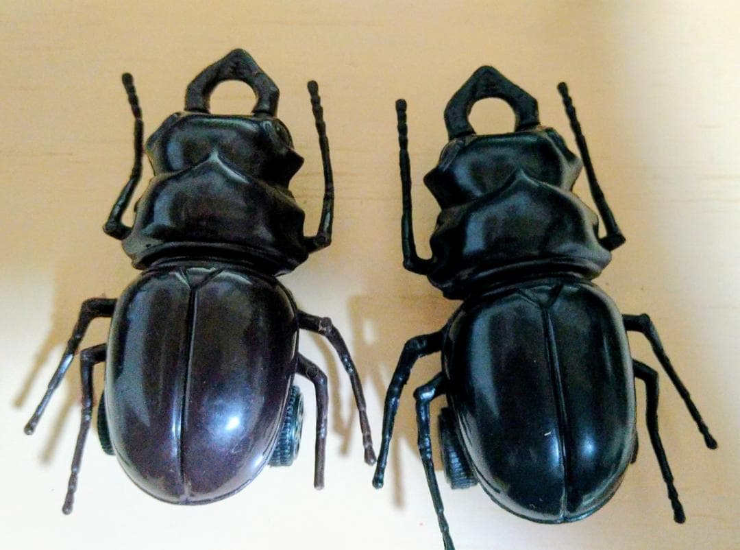 Pull-back Style Insect Stag Beetle 2-Pack Running Moving Pull-back Car Mini Car