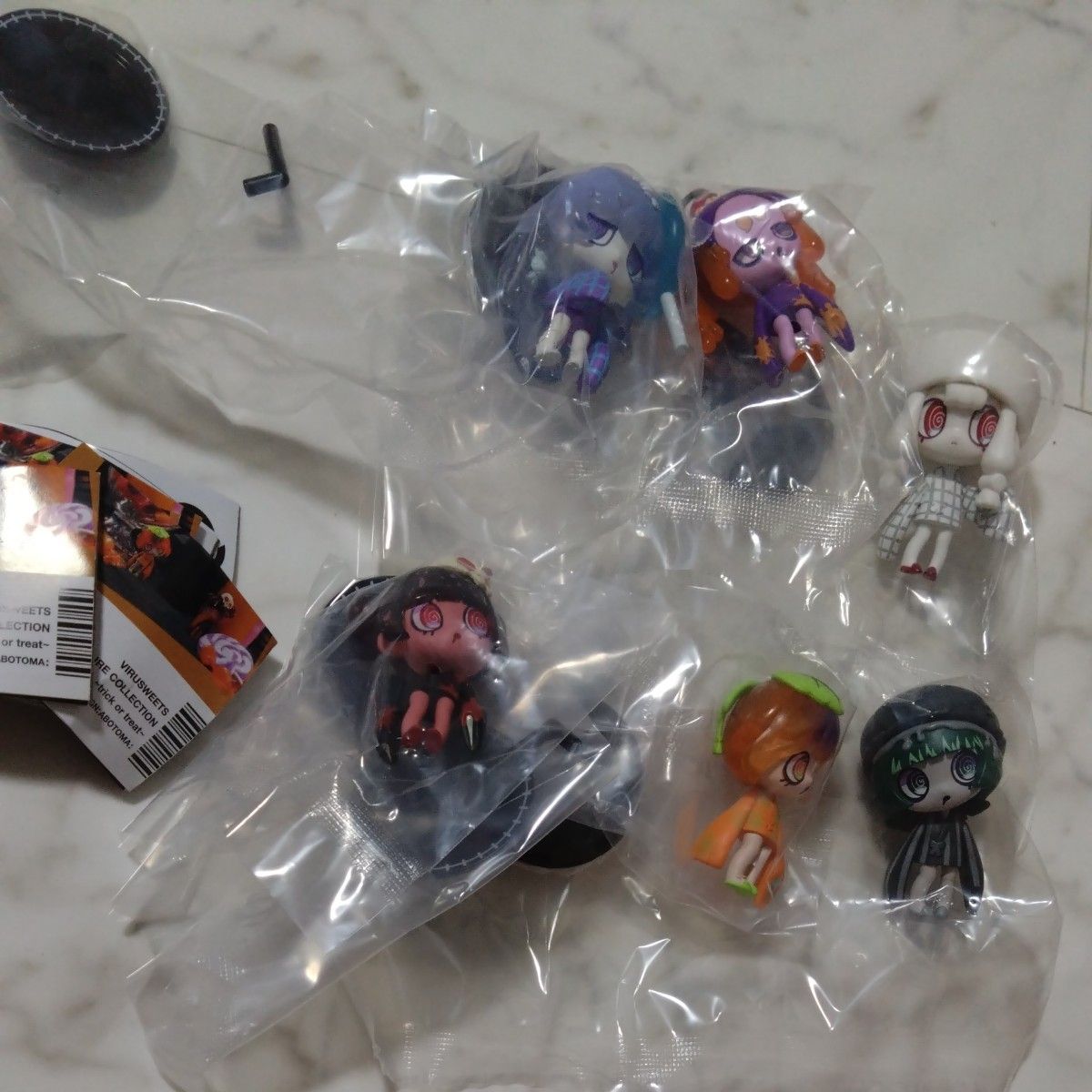 威尔甜点 手办收藏 Trick or Treat 全套 万圣节 扭蛋 全新