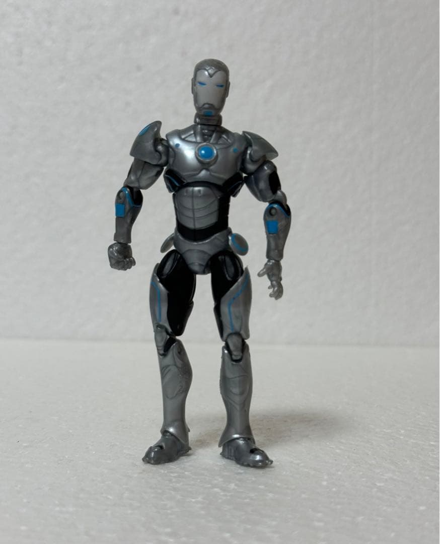 Marvel Universe Iron Man Figure