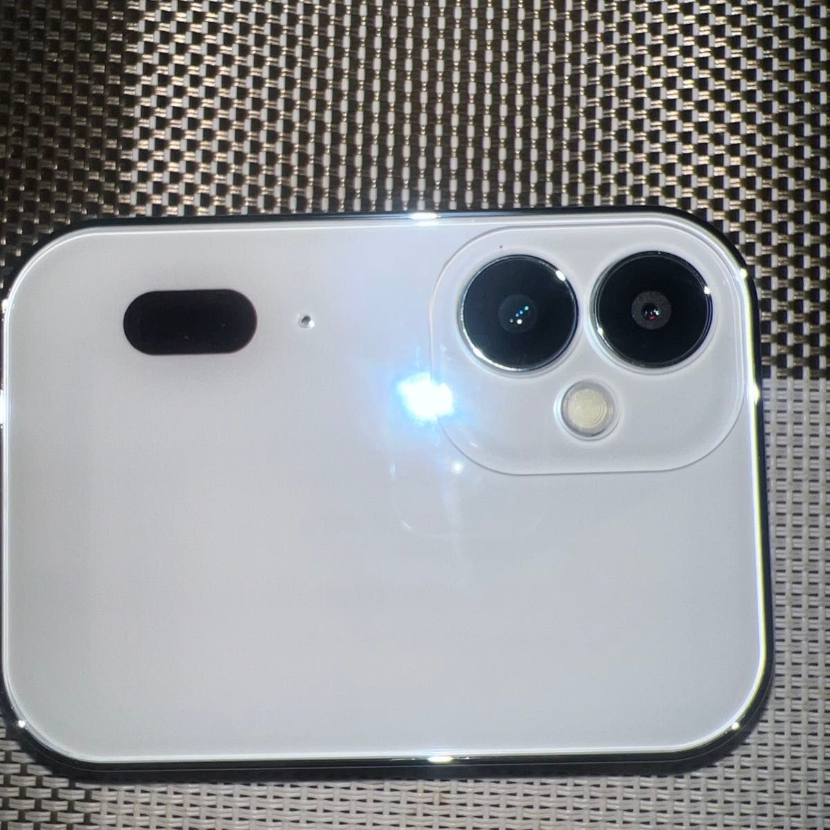 Apple iPhone 風のカメラ