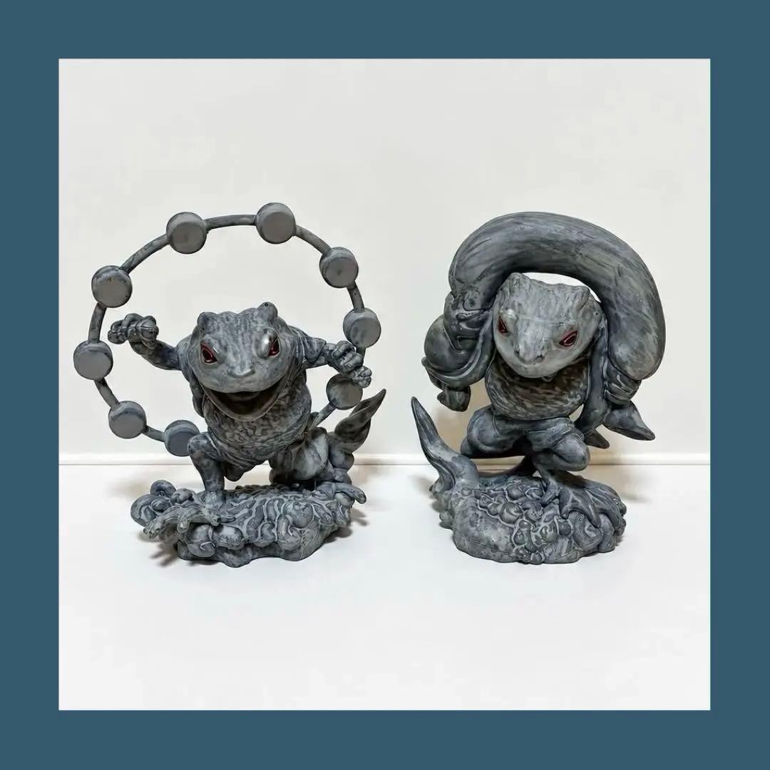 ART IN GASHAPON Frog Wind and Thunder Gods Statue Bronze Color 2-Piece Set