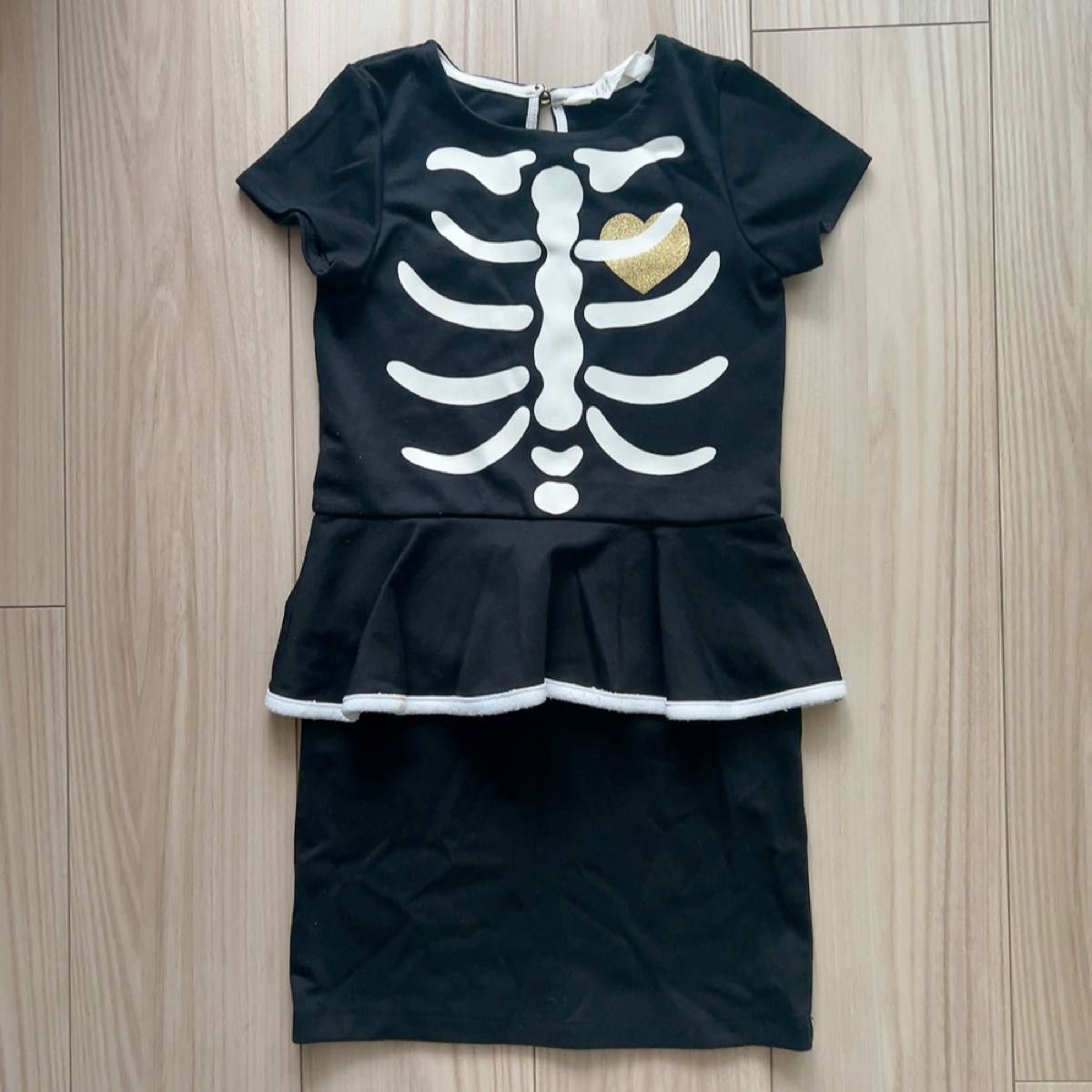 H & M万圣节化装服装女孩普拉姆连衣裙120公分