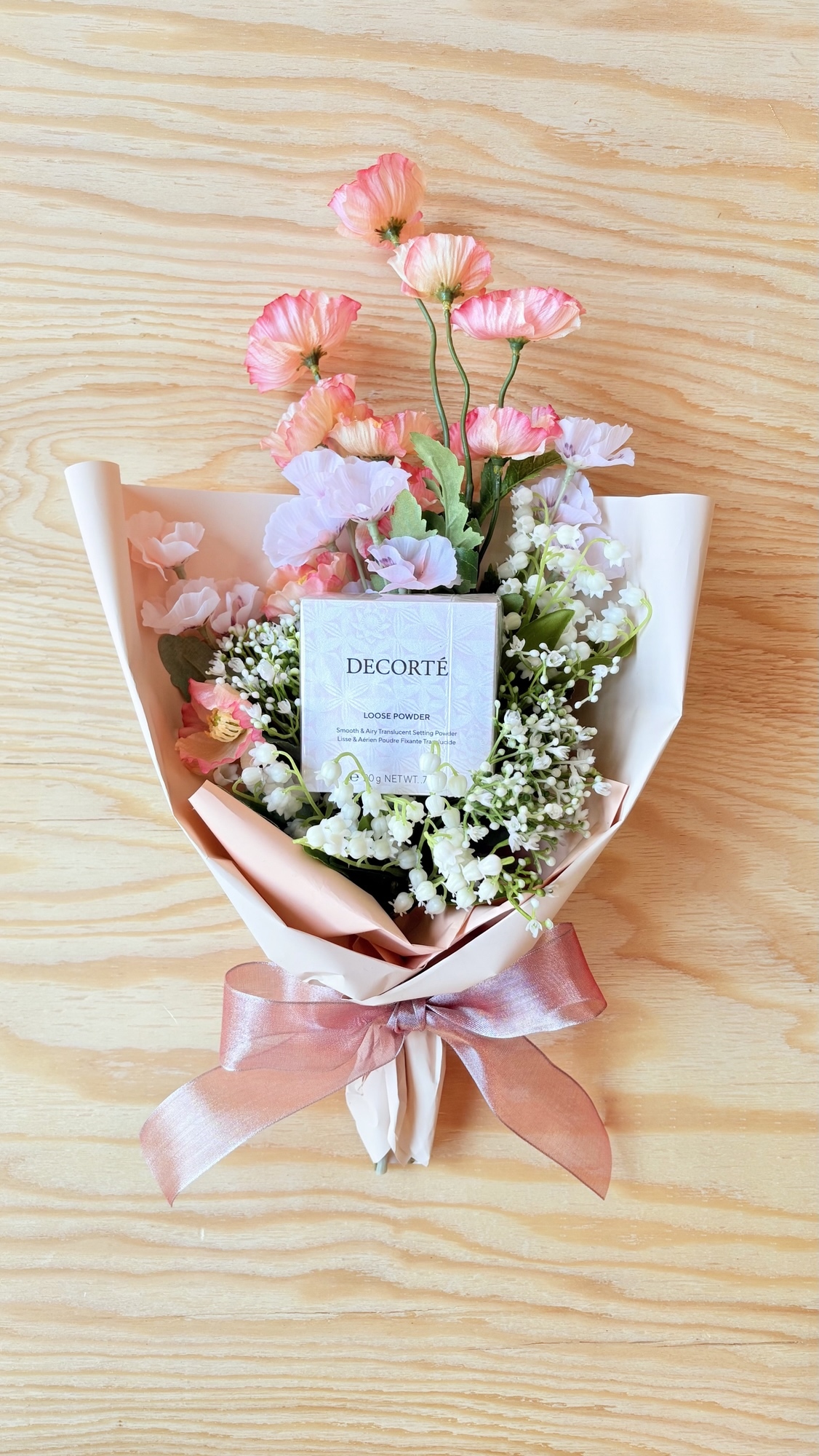 【定制化妆品花束专用】【完全定制】【请留言】【自选化妆品与花卉组合】【鲜花礼品】【惊喜礼物】【送给女友或亲密朋友】