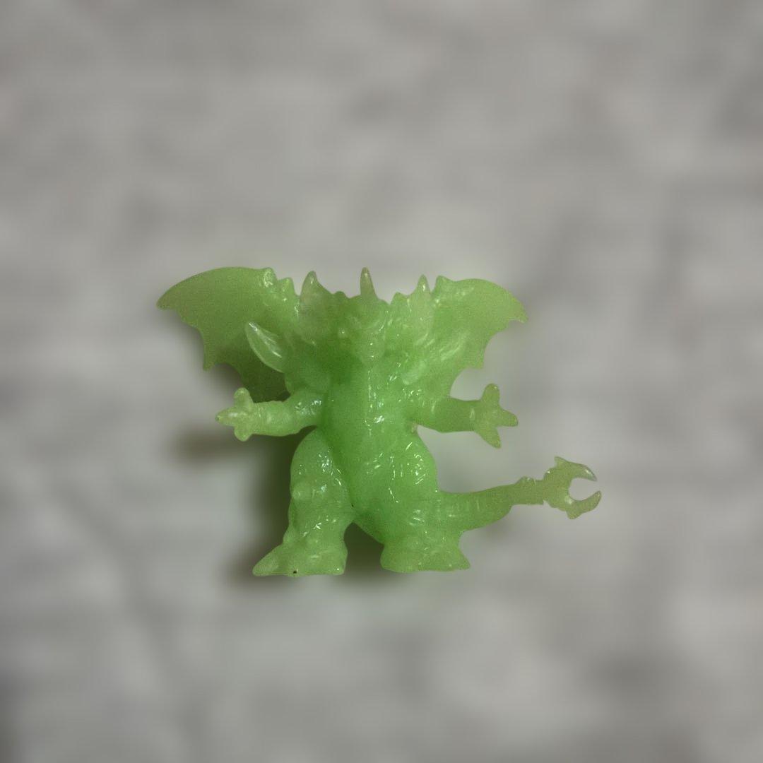 Theater Admission Bonus Destroyer Complete Form Glow-in-the-Dark Eraser Figure 1995 Godzilla