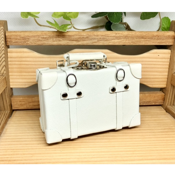 皮革工艺　迷你行李箱　miniature trunk.