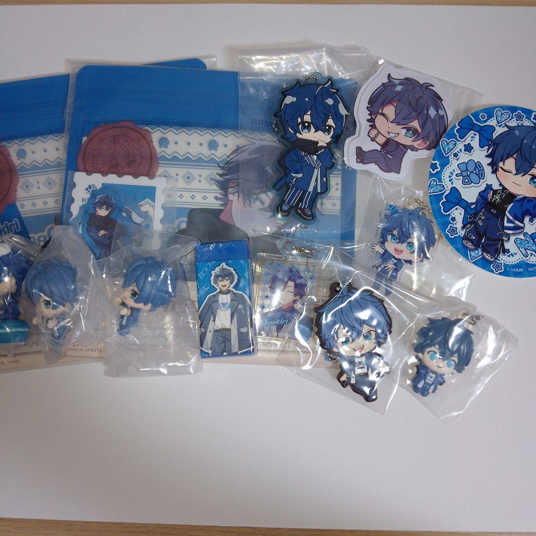Colorful Peach Naokiri Goods Set Figure Keychain