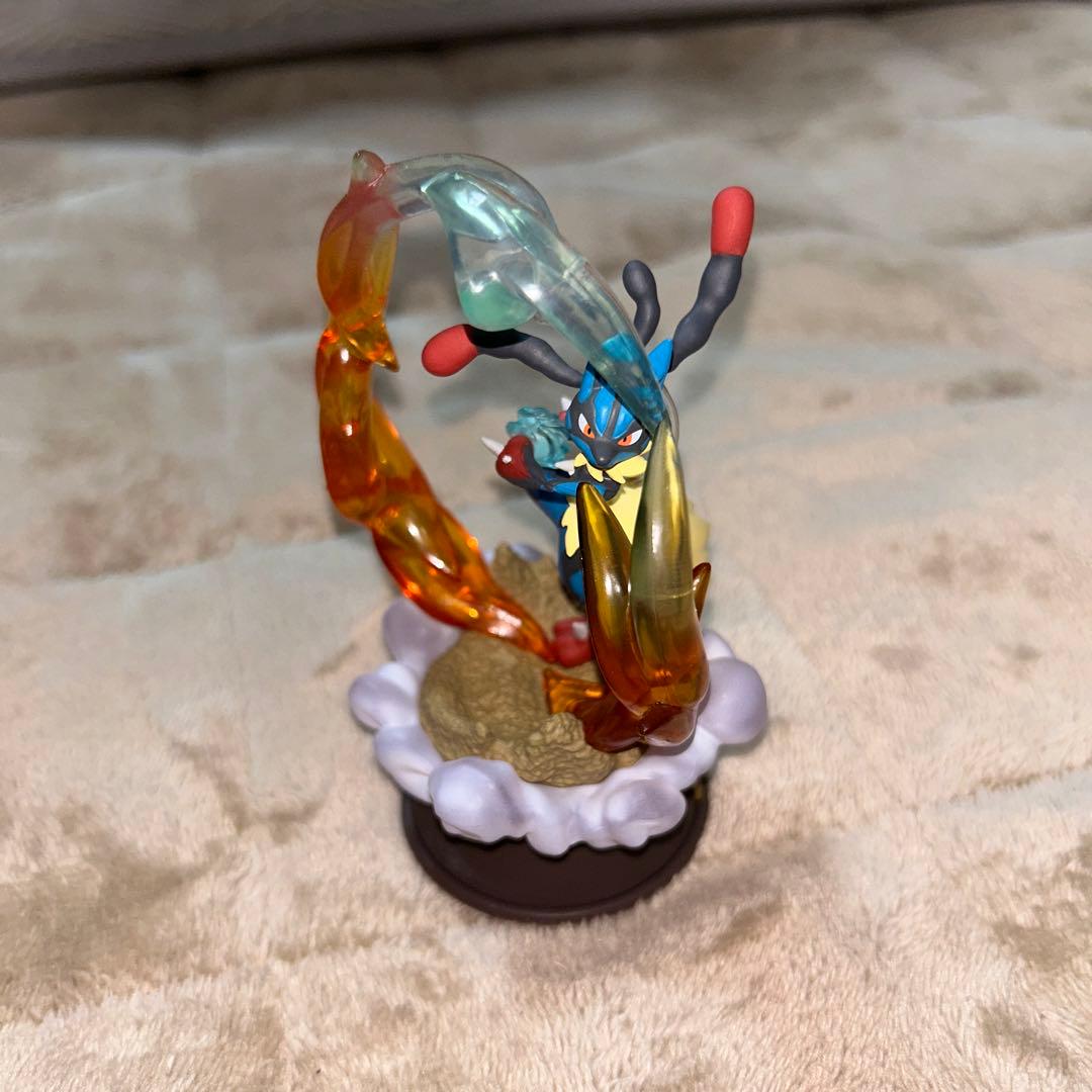 Lucario Figure Swing Vinette Collection