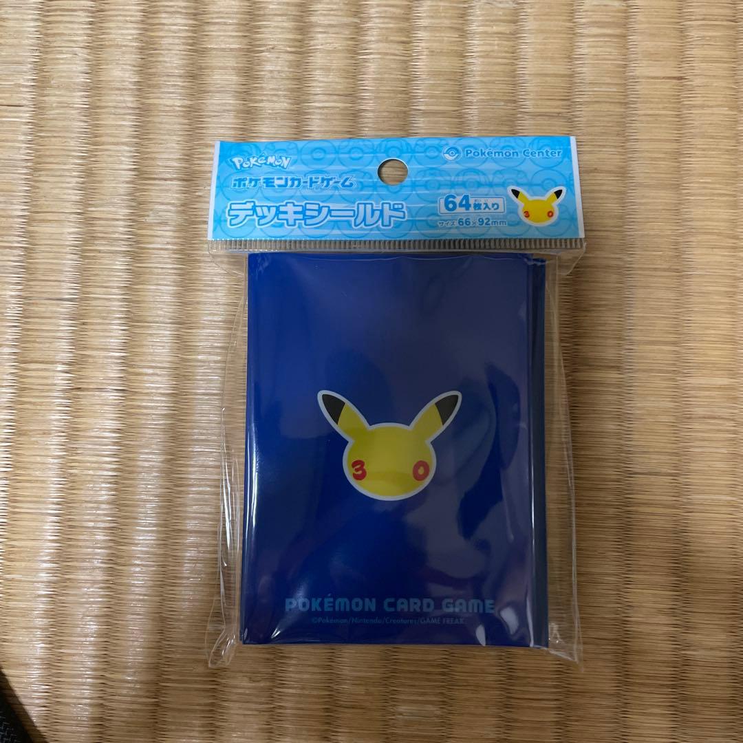 30th 精灵宝可梦 皮卡丘 甲板保护垫
