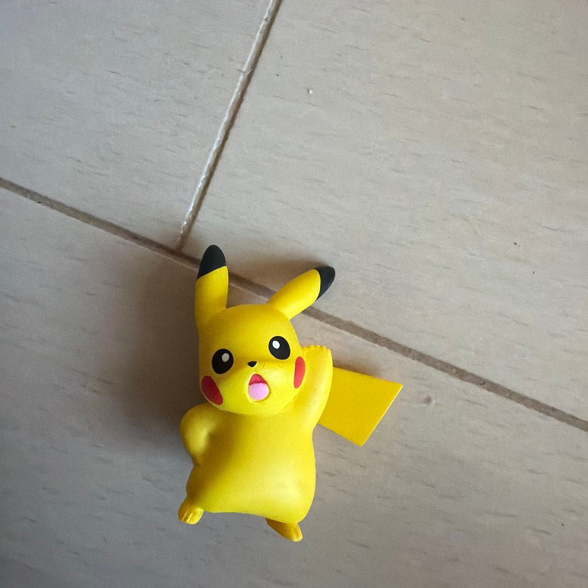 ポケットモンスター ピカチュウ ミニフィギュア ポケモン ガチャガチャ カプセルトイ