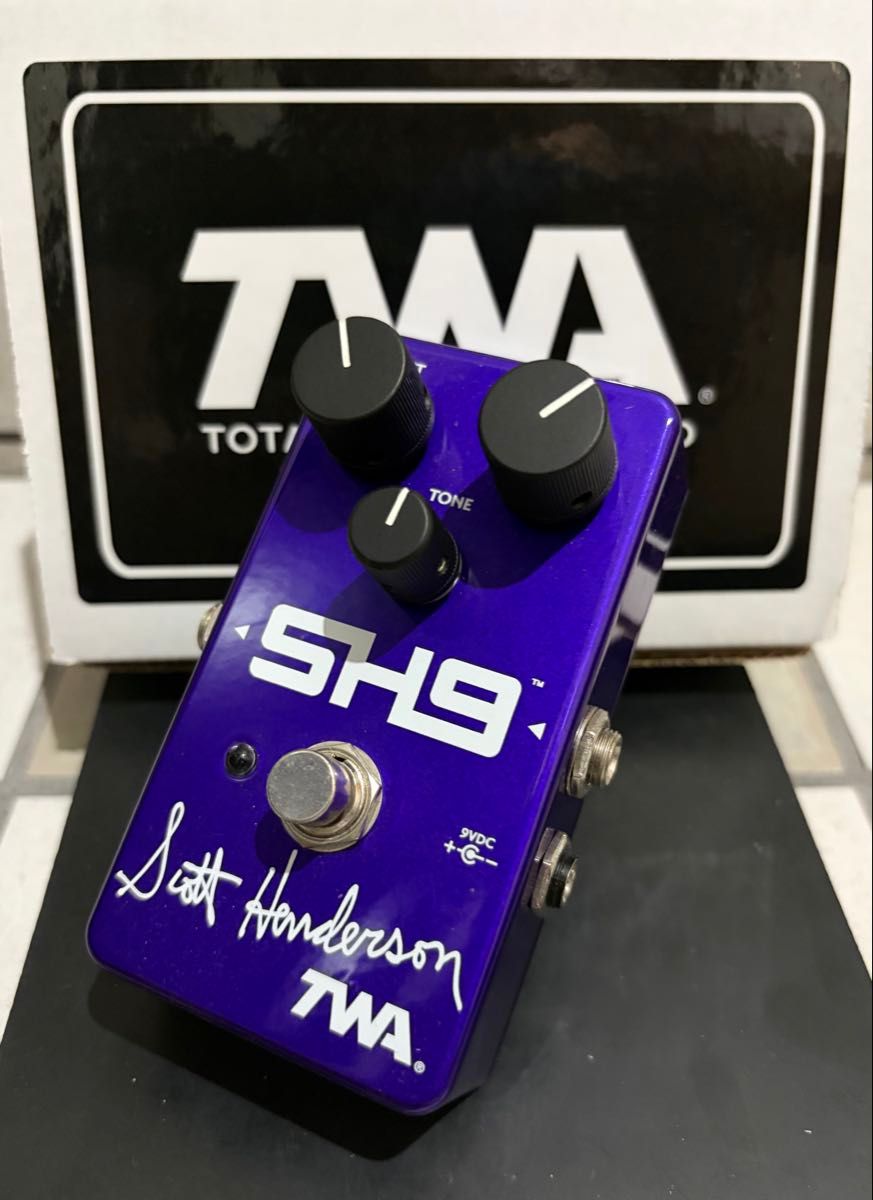 Scott Henderson Distortion SH9／TWA