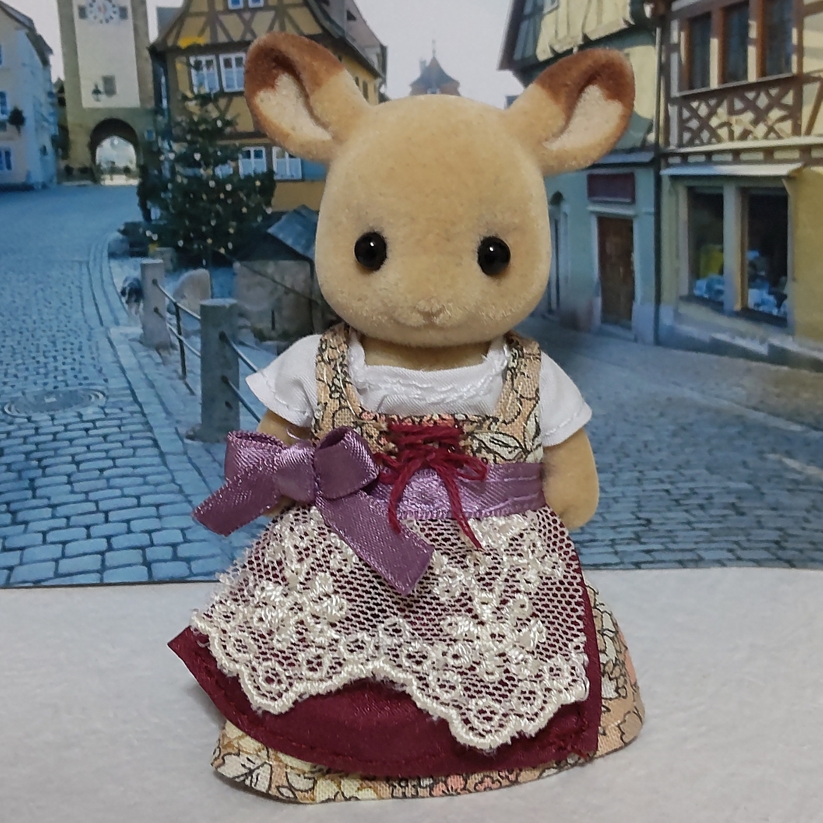 Sylvanian Families 德国民族服装 Diador 妈妈款 茶色