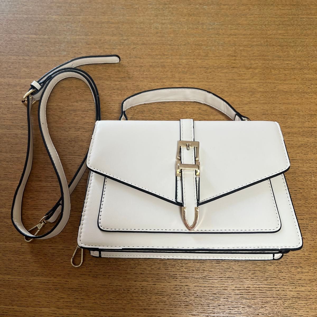 2WAY ショルダーバッグ ハンドバッグ ホワイト ゴールド金具