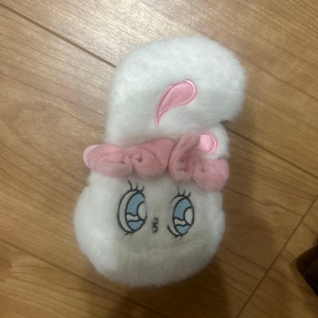艾丝塔兔毛绒挂件