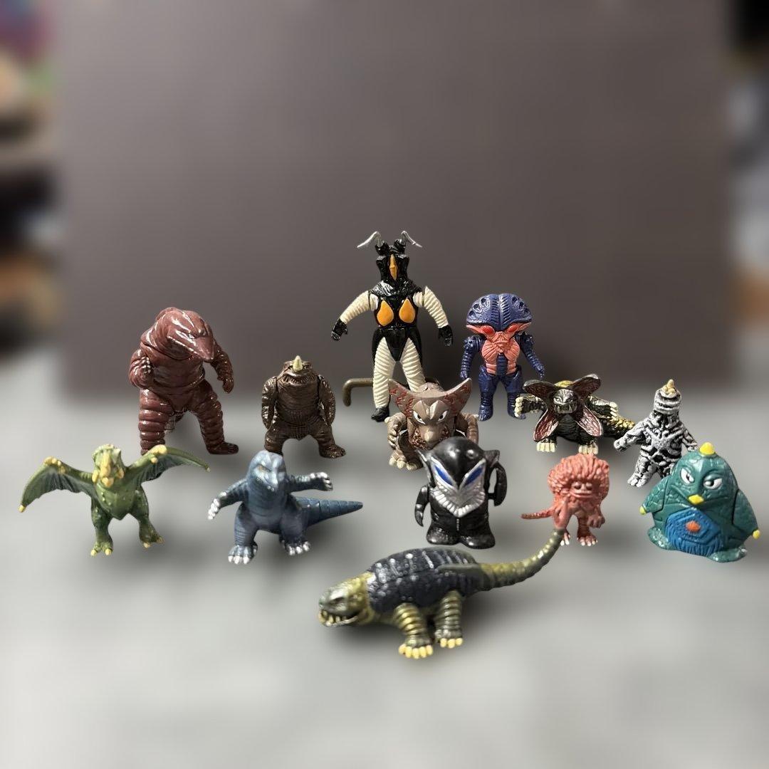 Ultraman Monster Mini Figure 13-Piece Set