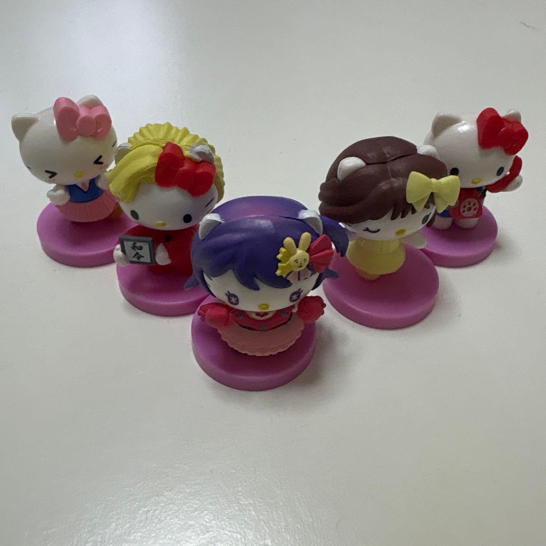 Hello Kitty Chocolate Egg Figure 5-Piece Set Secret