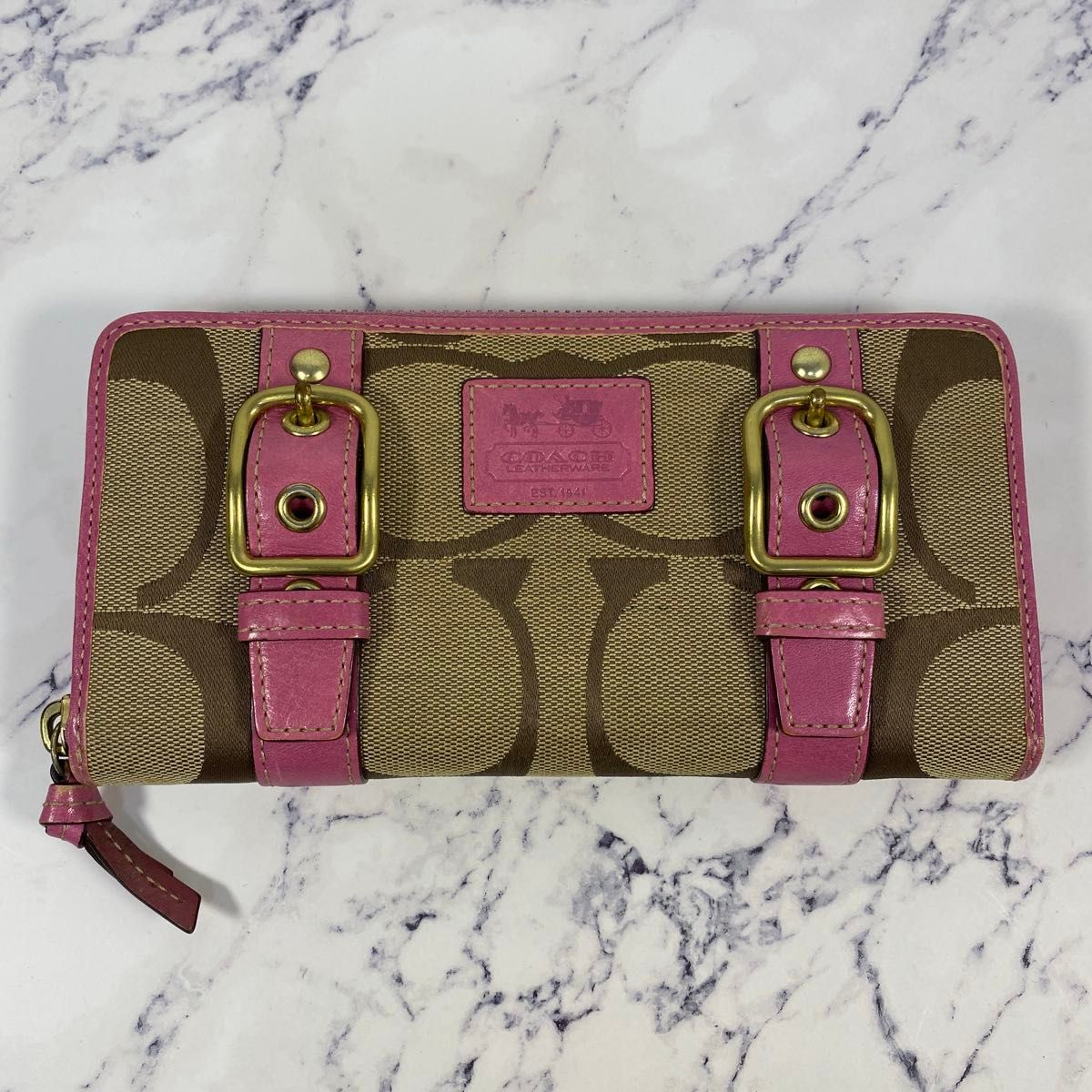 COACH Coach long wallet Signature pink canvas and leather