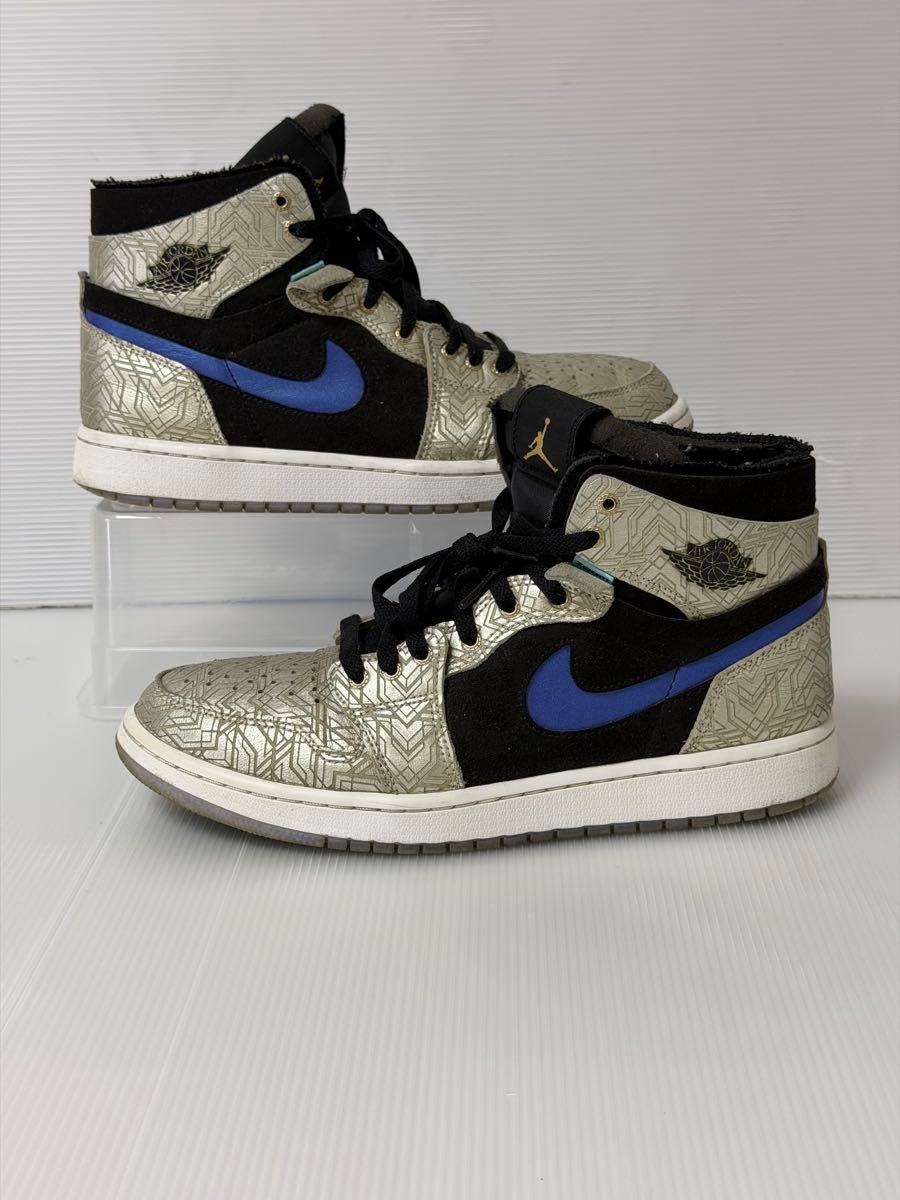 耐克 AIR JORDAN 1 MID SE 黑色 金色 蓝色