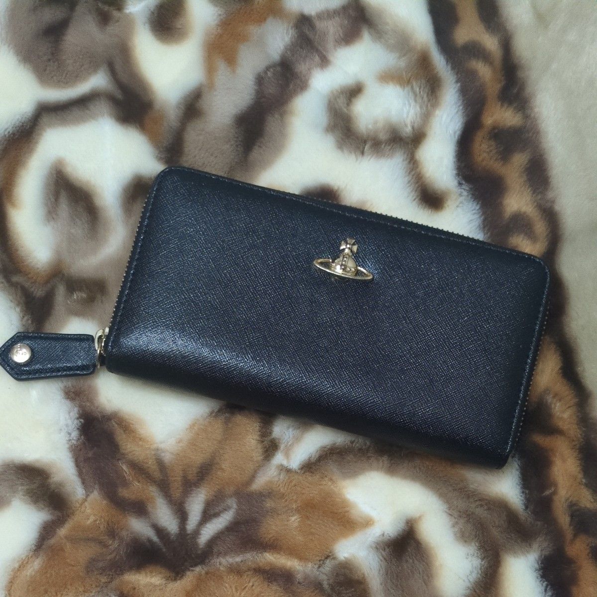 Vivienne Westwood Long Wallet Black Round Zipper Orb