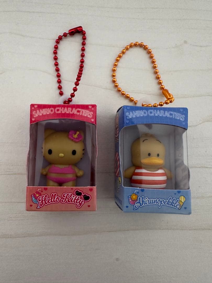Sanrio Chocolate Box Hello Kitty Duck Peckle