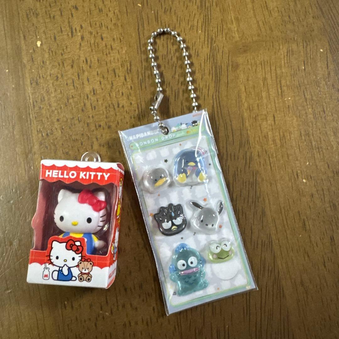Hello Kitty Miniature Happy Dance Bomb Drop Keychain Sanrio