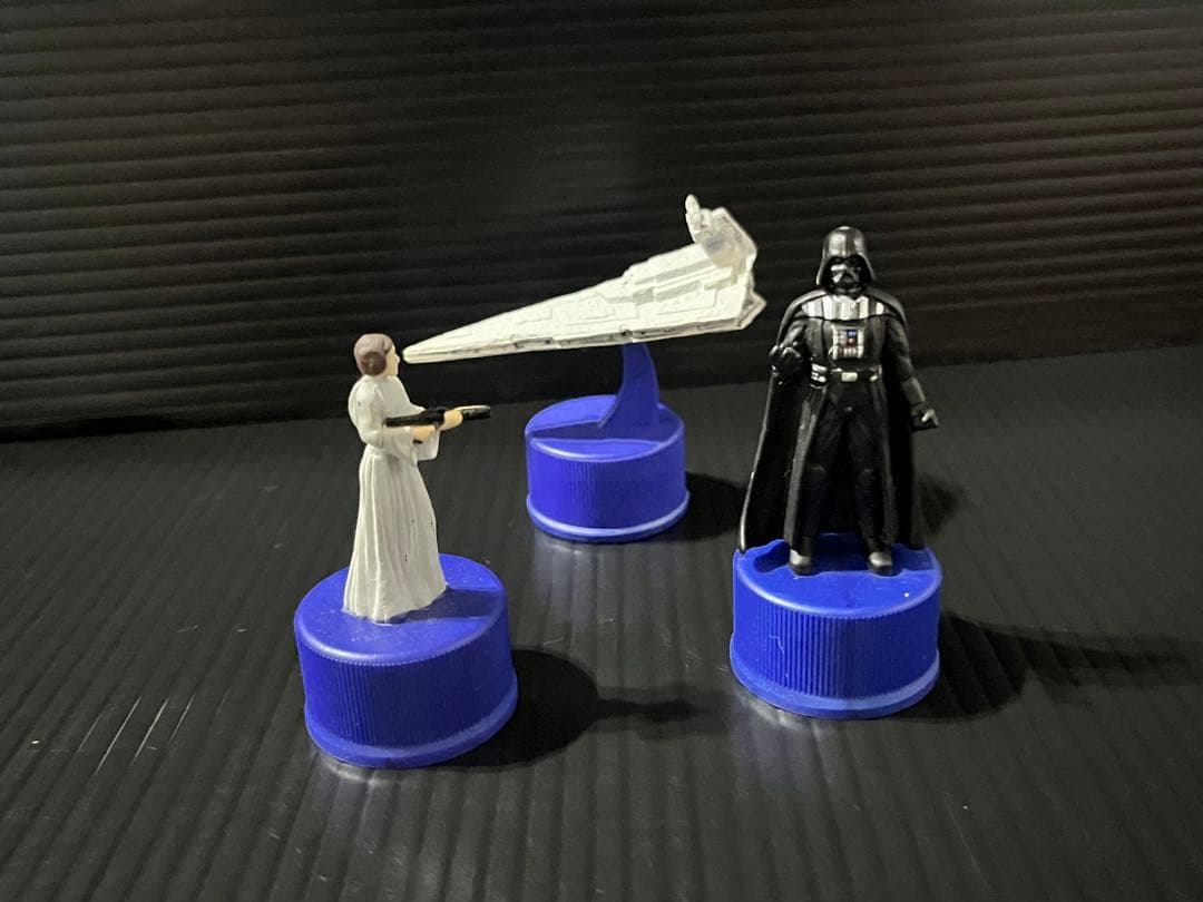Star Wars Bottle Caps 3-Piece Set: Star Destroyer and Others