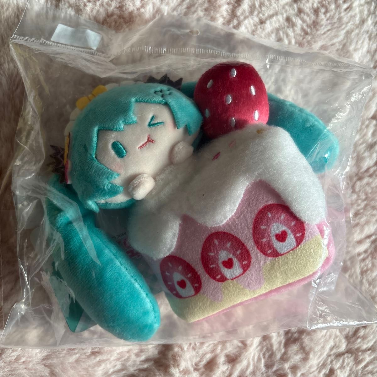 2026年Bilibili初音未来蛋糕毛绒玩具