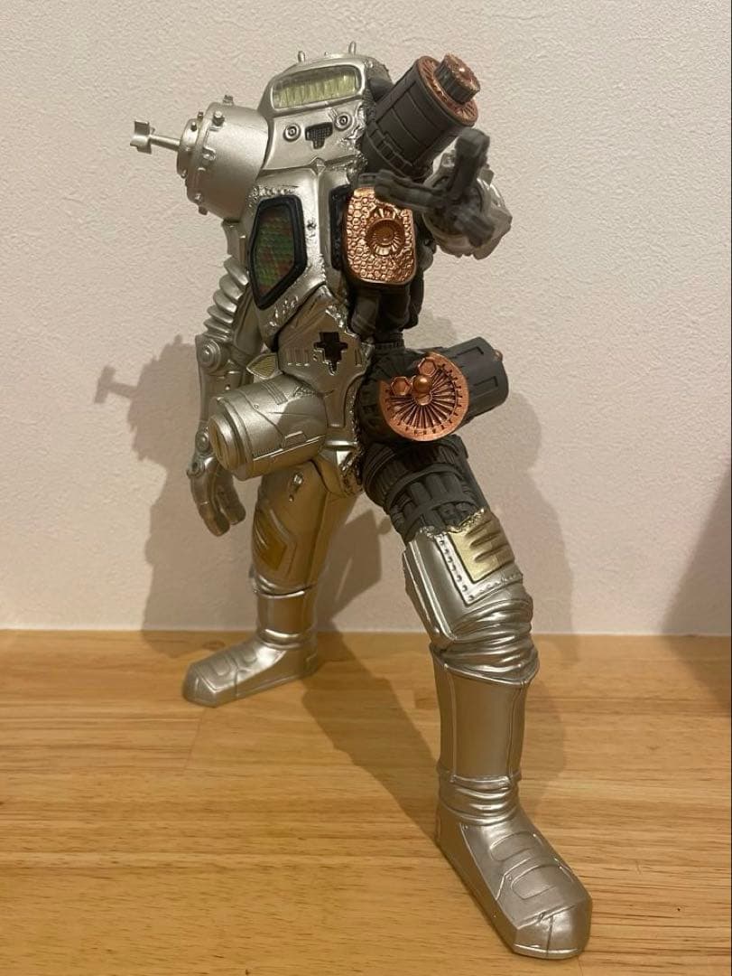 Ultraman Series King Joe Goukon Metallic Prize Figure