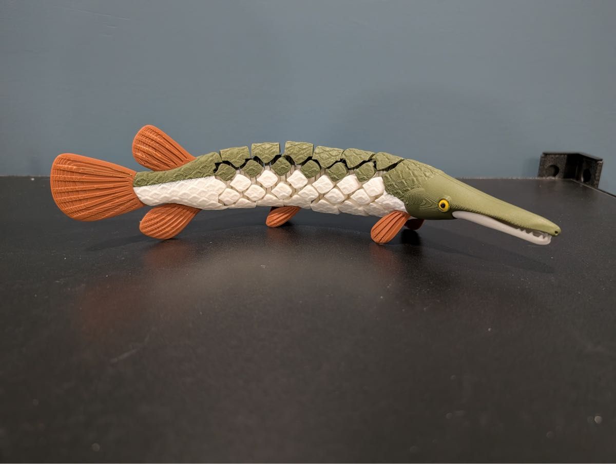 Alligator Gar Figure, Articulated Fish Model, Length 22 cm