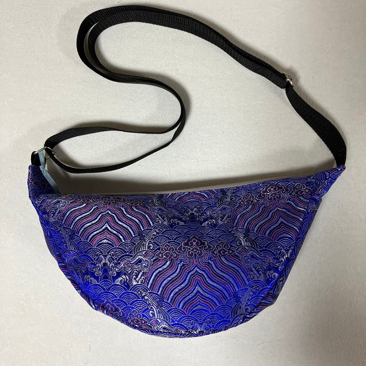 [Handmade] Round Shoulder Bag