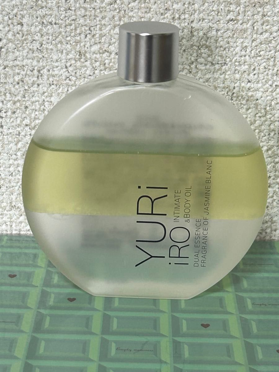 ★已使用★ YURiiRO 私处及身体护理油 ★茉莉白★