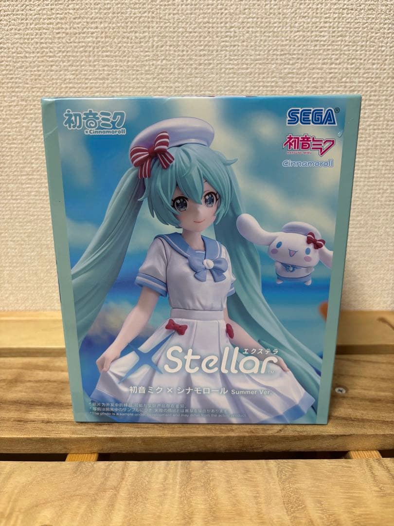 Hatsune Miku Cinnamoroll Figure Extral Xstellar SEGA