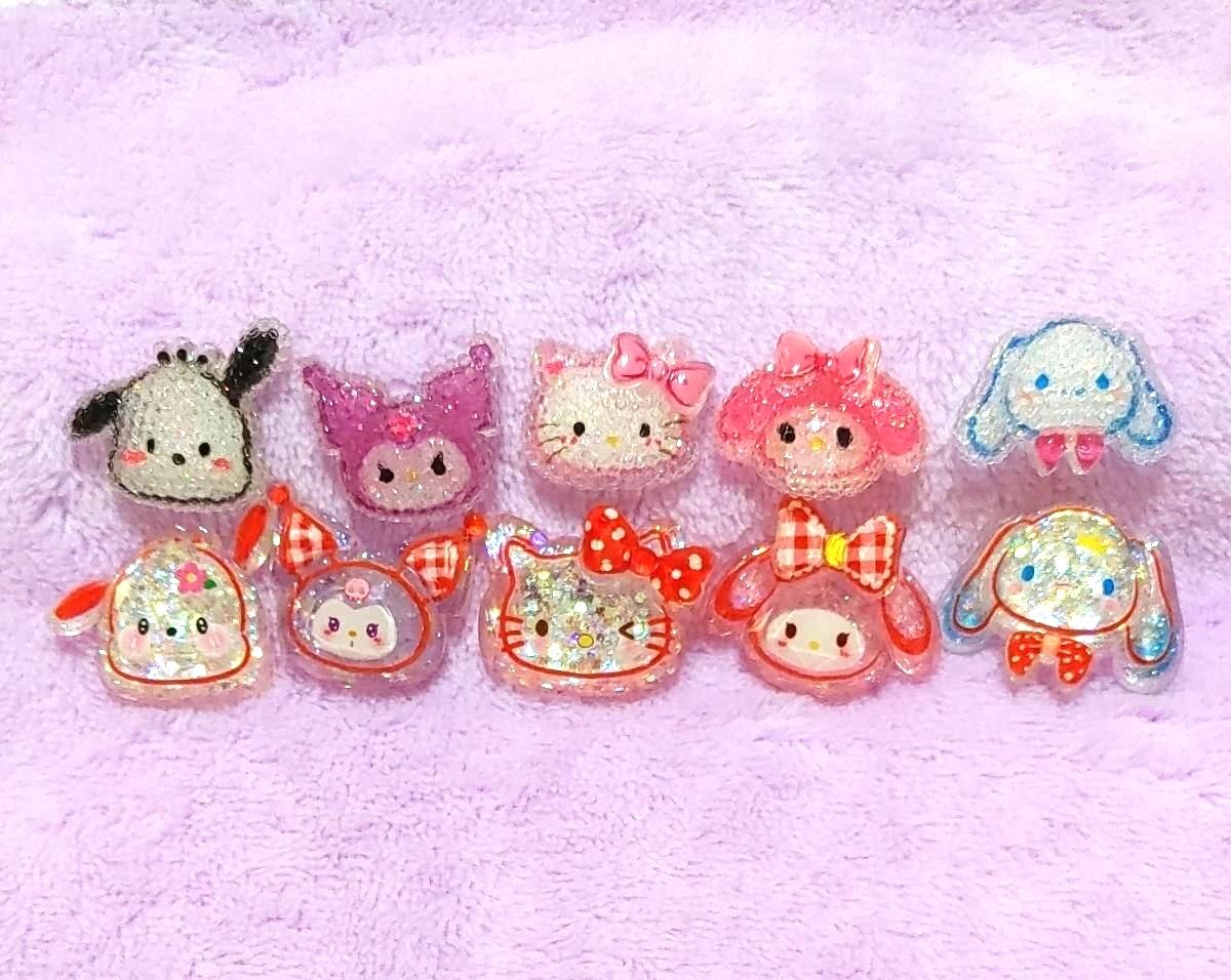10个闪闪发光的装饰零件套装hello kitty等