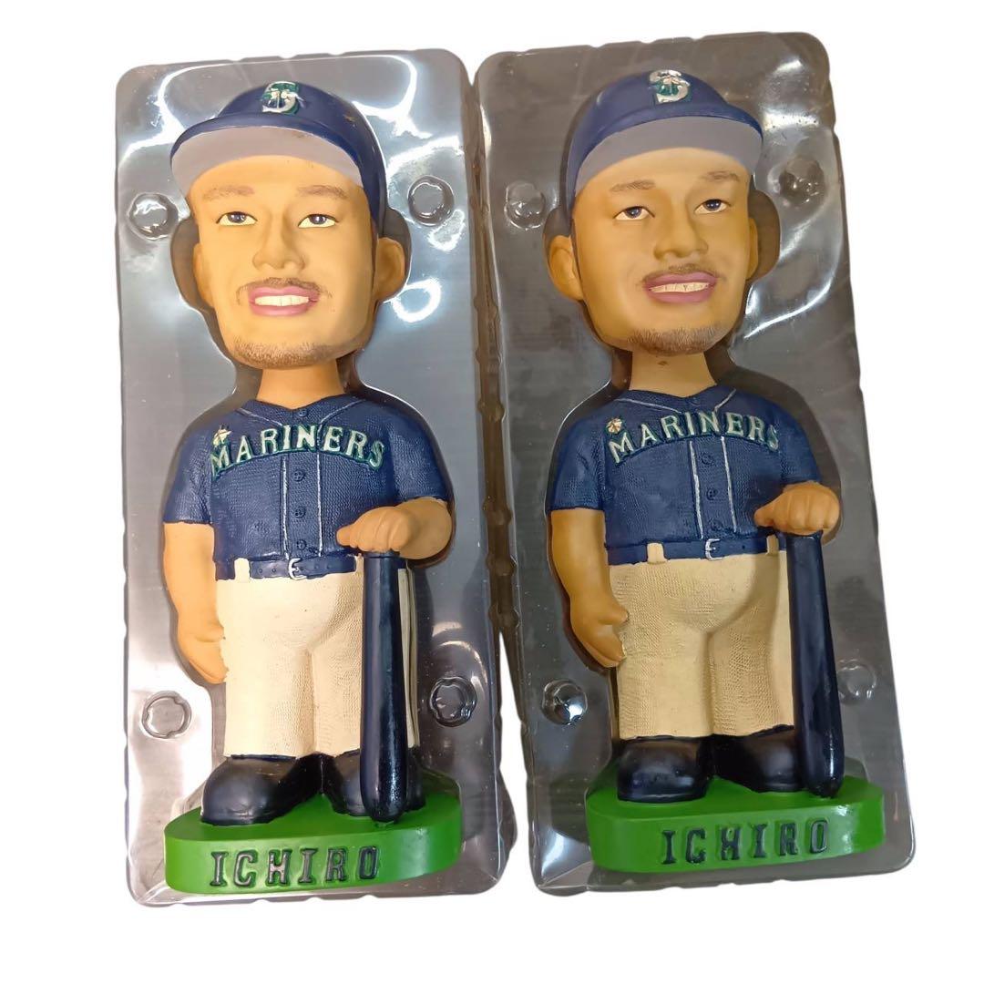 upper deck Ichiro 2001 Play Makers Bobblehead