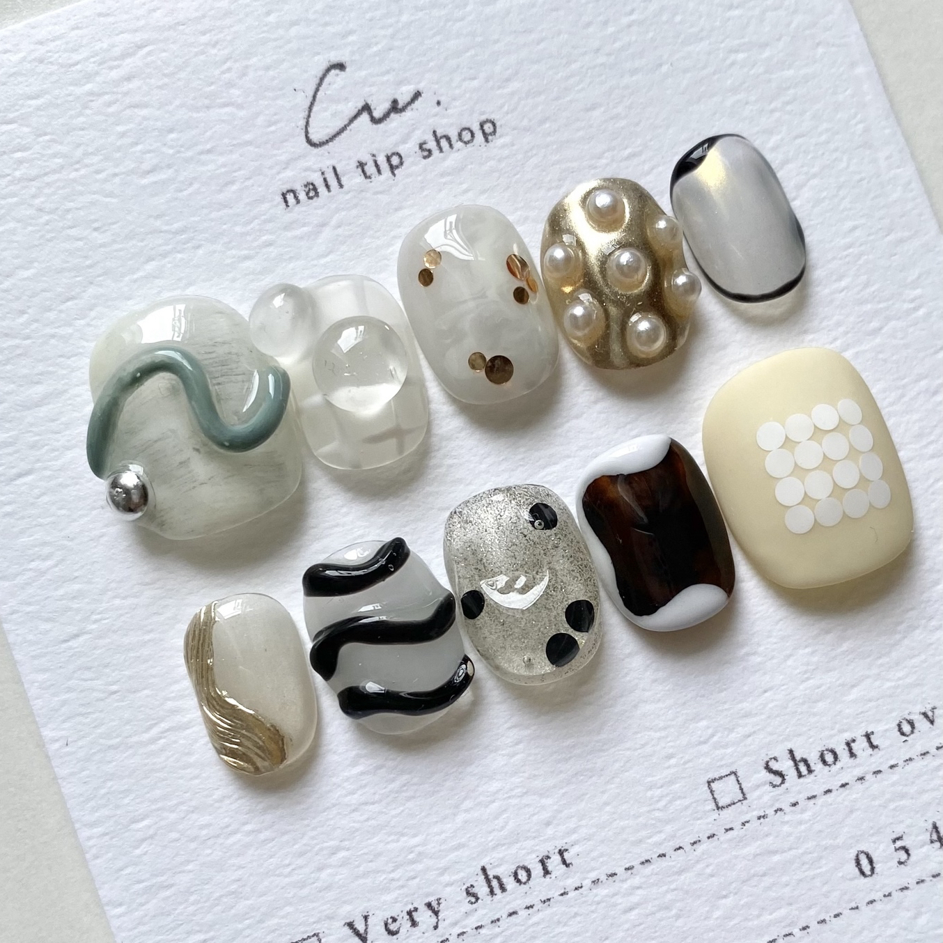 No.026 | MELT |Art Nuance Nail Tips | Clear, Pearl, Brown, Gold