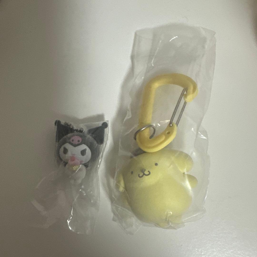 Kuromi, Pompompurin, Mini Figurine Gacha