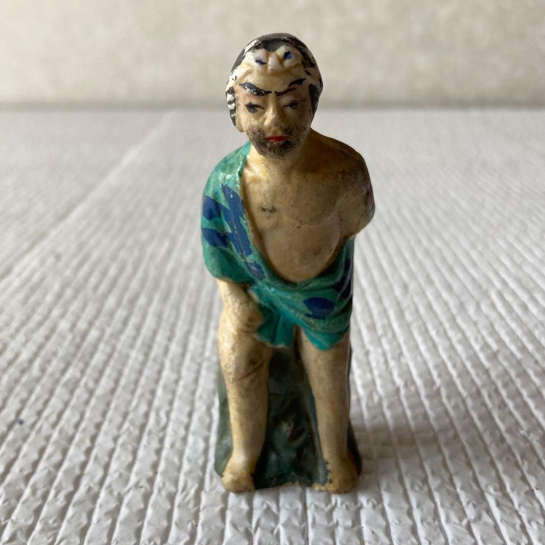 TS20 Vintage Clay Figurine, Earth Figure, Regional Toy, Ukiyo-e Style, Tattooed Mawashi-wearing Ornament, Antique Art