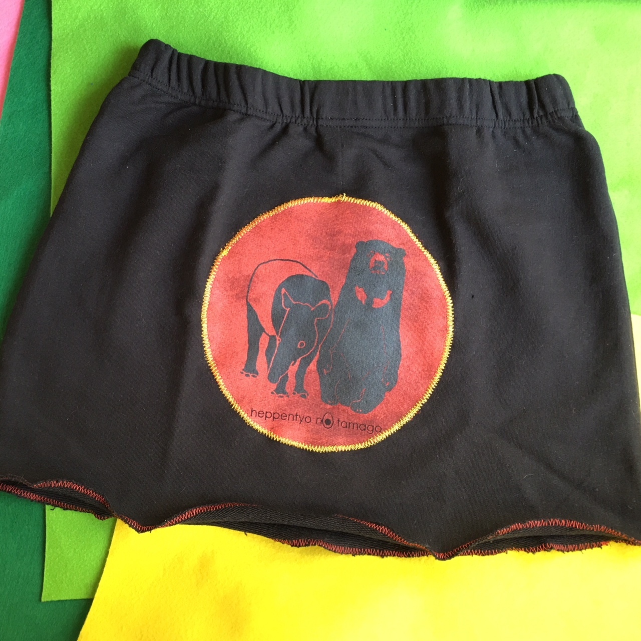 SALE 【免费配送】马来熊&犀牛★裙子L