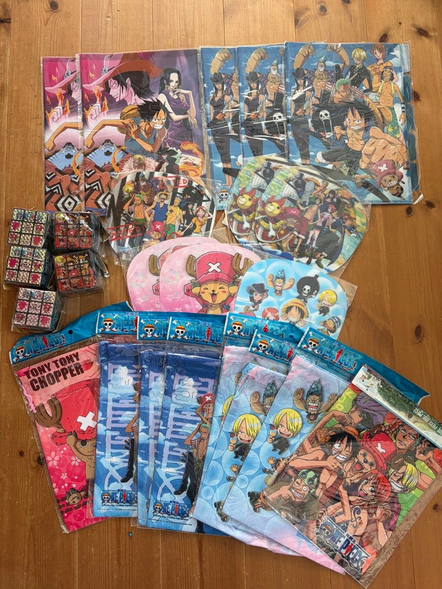 One Piece Goods Bulk Sale: 24 Pieces Including Clear Files, Fans, Puzzles, and More