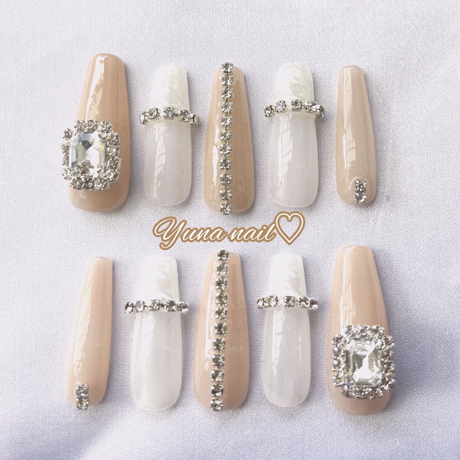 Nail tips, Korea, Onehong Nail, otaku nail art, houndstooth pattern, glittery