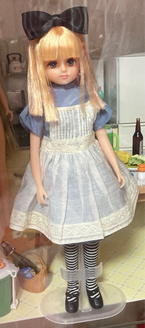 Reika-chan Palette F Doll Body and Alice-Style Dress Otanoshimi Doll
