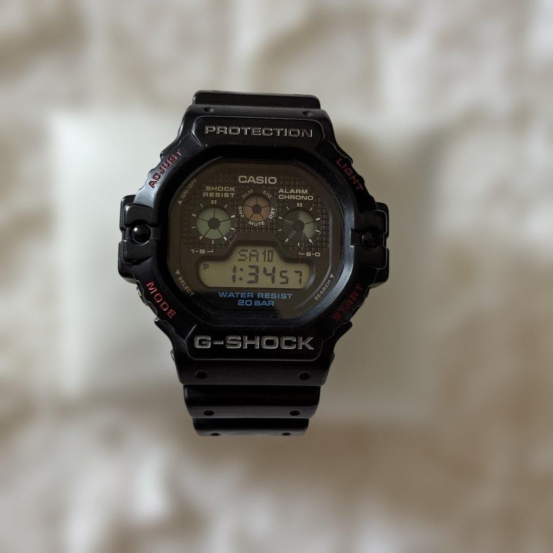 CASIO G-SHOCK DW-5900 手表 本体