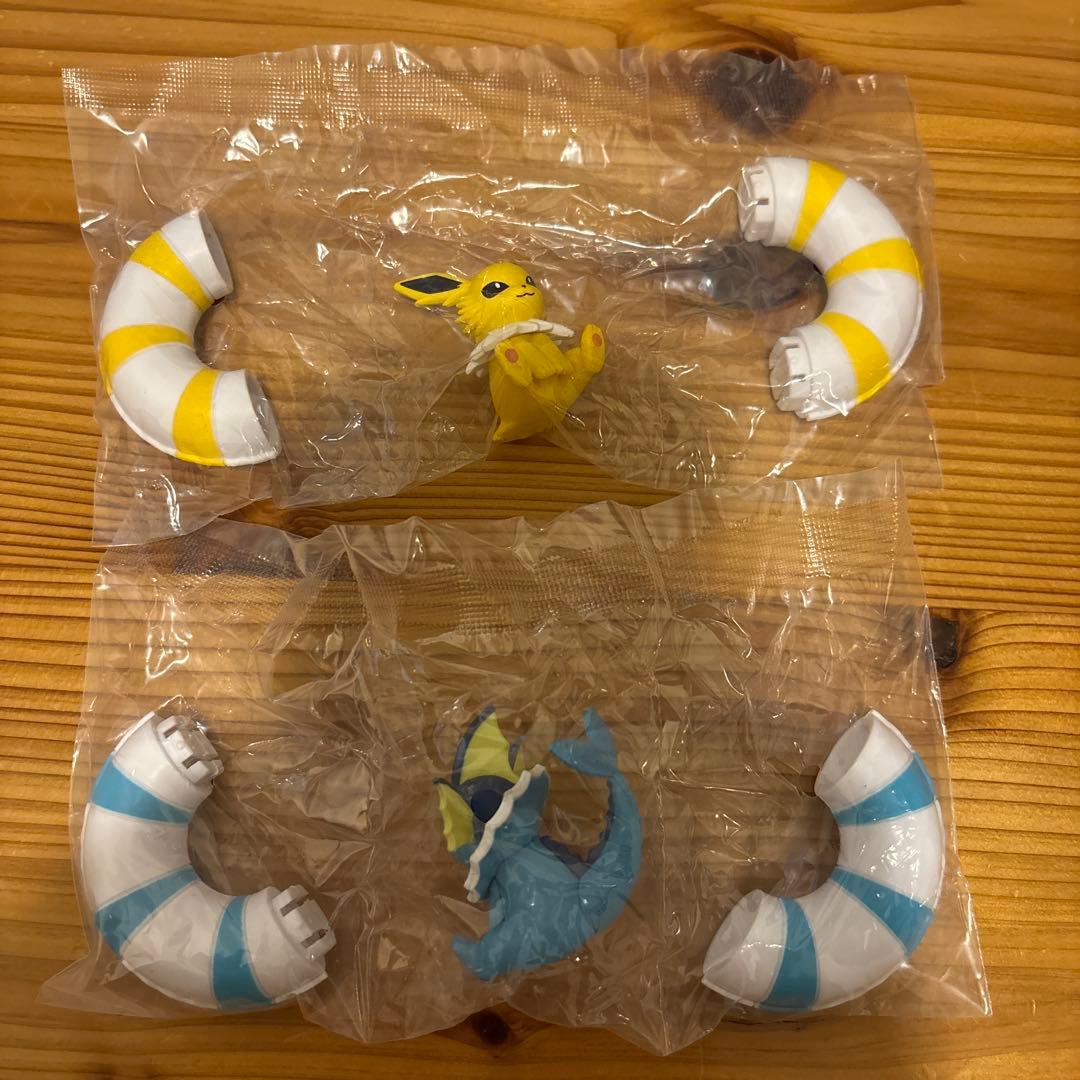 Pokemon Pukapuka Float Collection 4: Raichu & Vaporeon Gacha