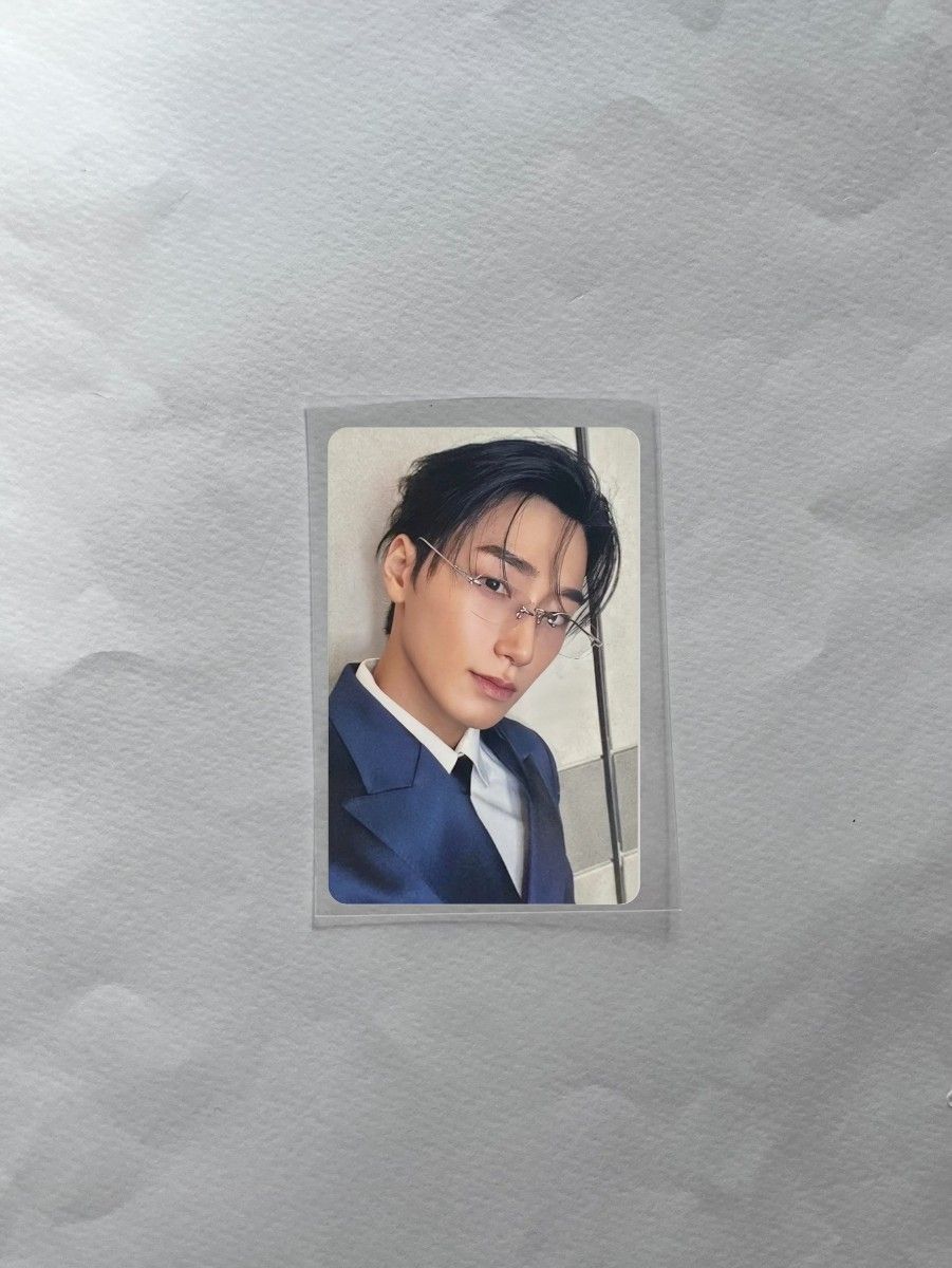 ATEEZ三张卡片