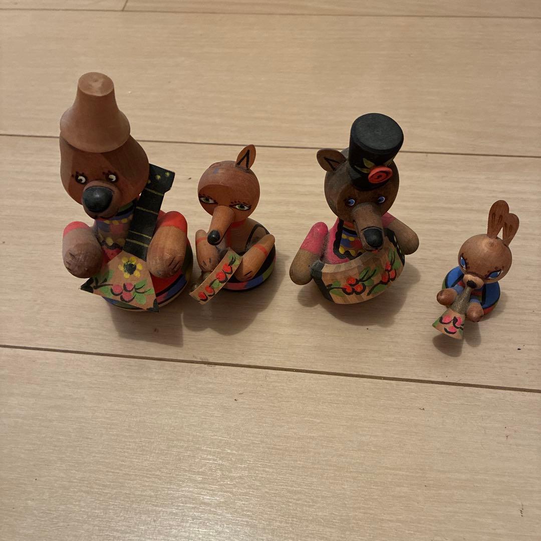 复古俄罗斯木制人偶