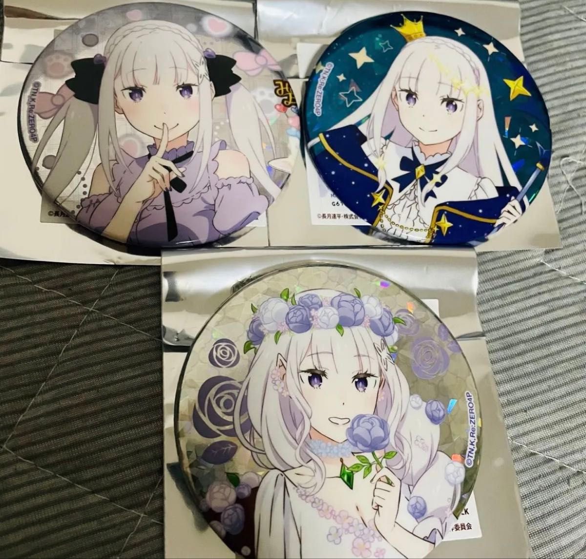 Re: Start from Zero Life in a Different World Trading Big Holo Can Badge Emilia's Birthday Life ver2026 set