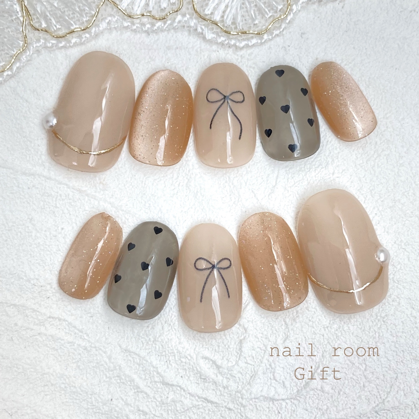 ❤Heart Dot and Ribbon Nail Heart Nail Ribbon Nail Valentine's Nail Trendy Nail Beige Nail Heart Holo Elegant Adult-Cute Nail Dots Sheer Dots