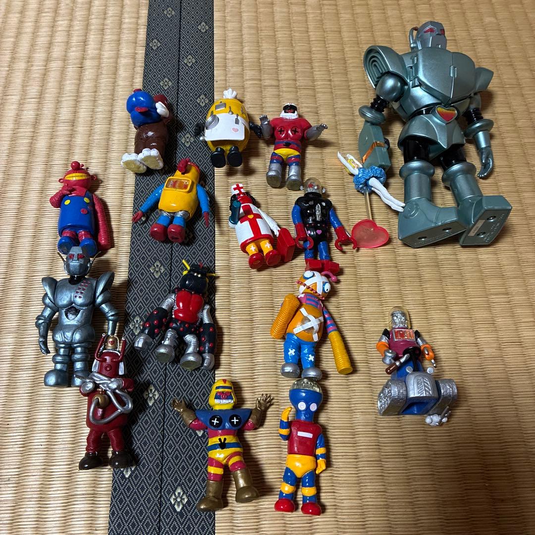 Robocon Figures Set of 15 + 1 Bonus Figure Gashapon